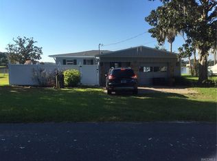 1460 NW 3rd St, Crystal River, FL 34428