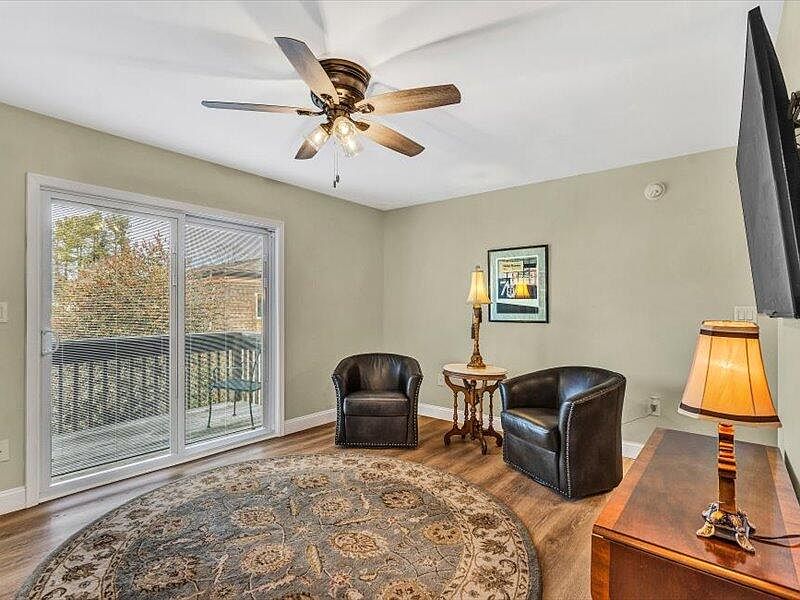 1st image of 2840 Colonial Ave SW APT C13