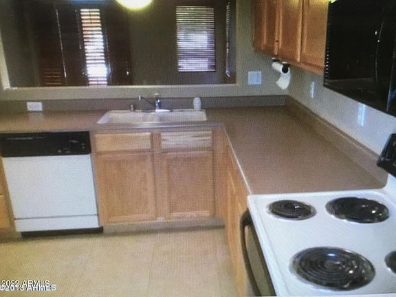 2nd image of 7392 W Tonopah Dr