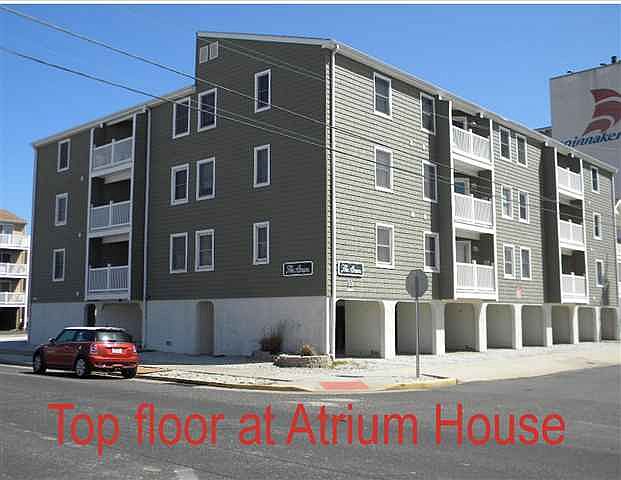 1st image of 33 36th St APT 3C