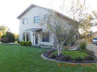 384 Ridge Top Cir, Cape Girardeau, MO 63701
