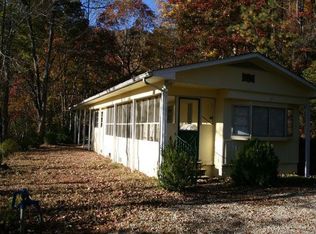 105 Patriot Dr, Robbinsville, NC 28771