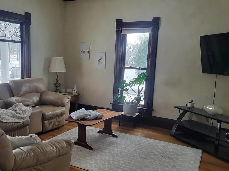 105 Lakeshore Dr NW — Photo 11