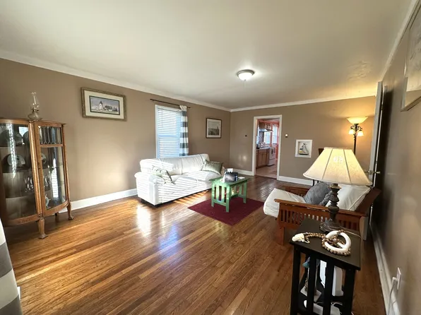 952 N Brown St, Springfield, TN 37172