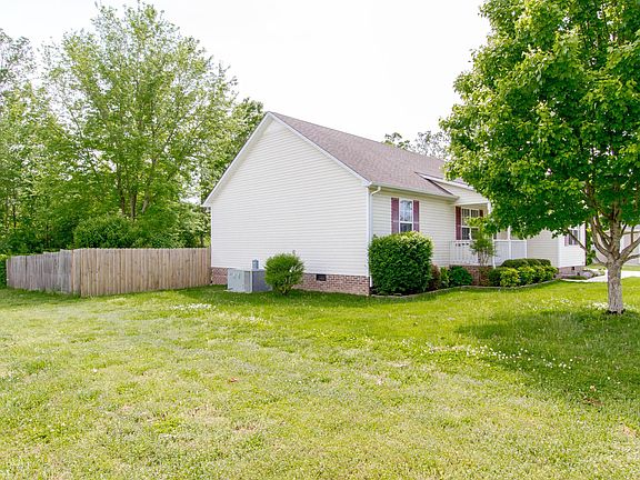 3rd image of 254 Indian Springs Cir