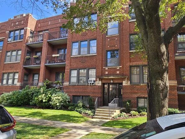 924 Wesley Ave APT 2, Oak Park, IL 60304