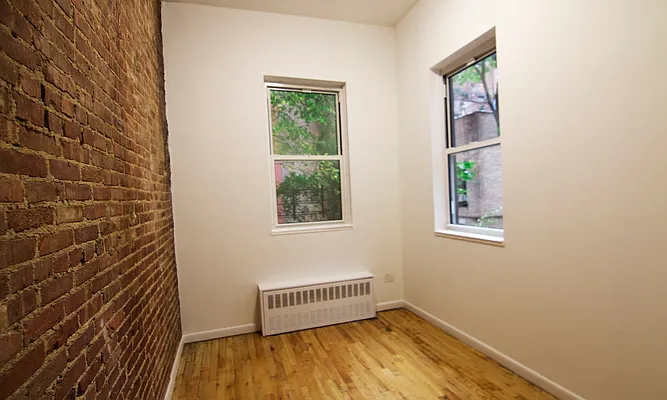 Rented by Corcoran | media 18