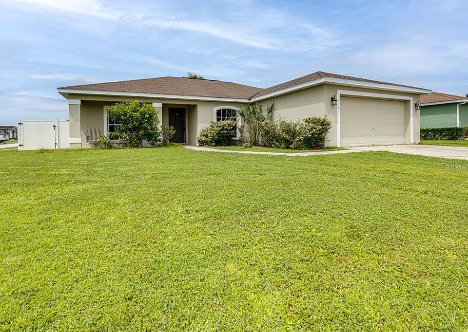 1st image of 2800 Oak Hammock Loop