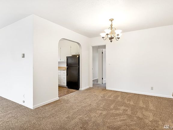 5th image of 1822 2nd St
