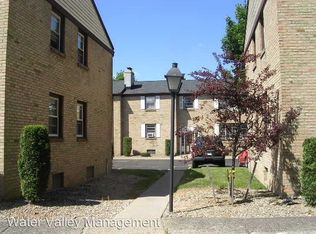 82 Pierce Ave APT B2, Hamburg, NY 14075