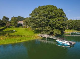 17 Hartley Farm Ln, Kittery, ME 03904