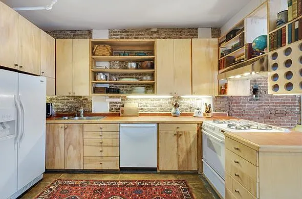 262 Mott St #407 — Photo 4
