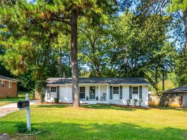 2720 Carolyn Dr SE, Smyrna, GA 30080