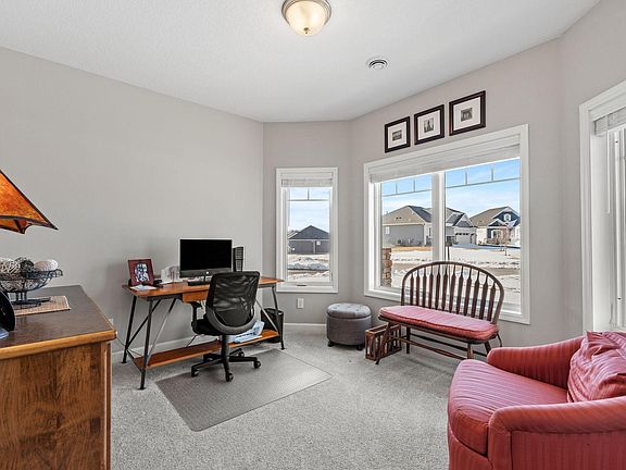 5th image of 10733 28th St NE