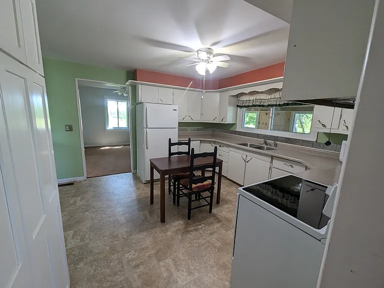 2048 Lakola Rd — Photo 13