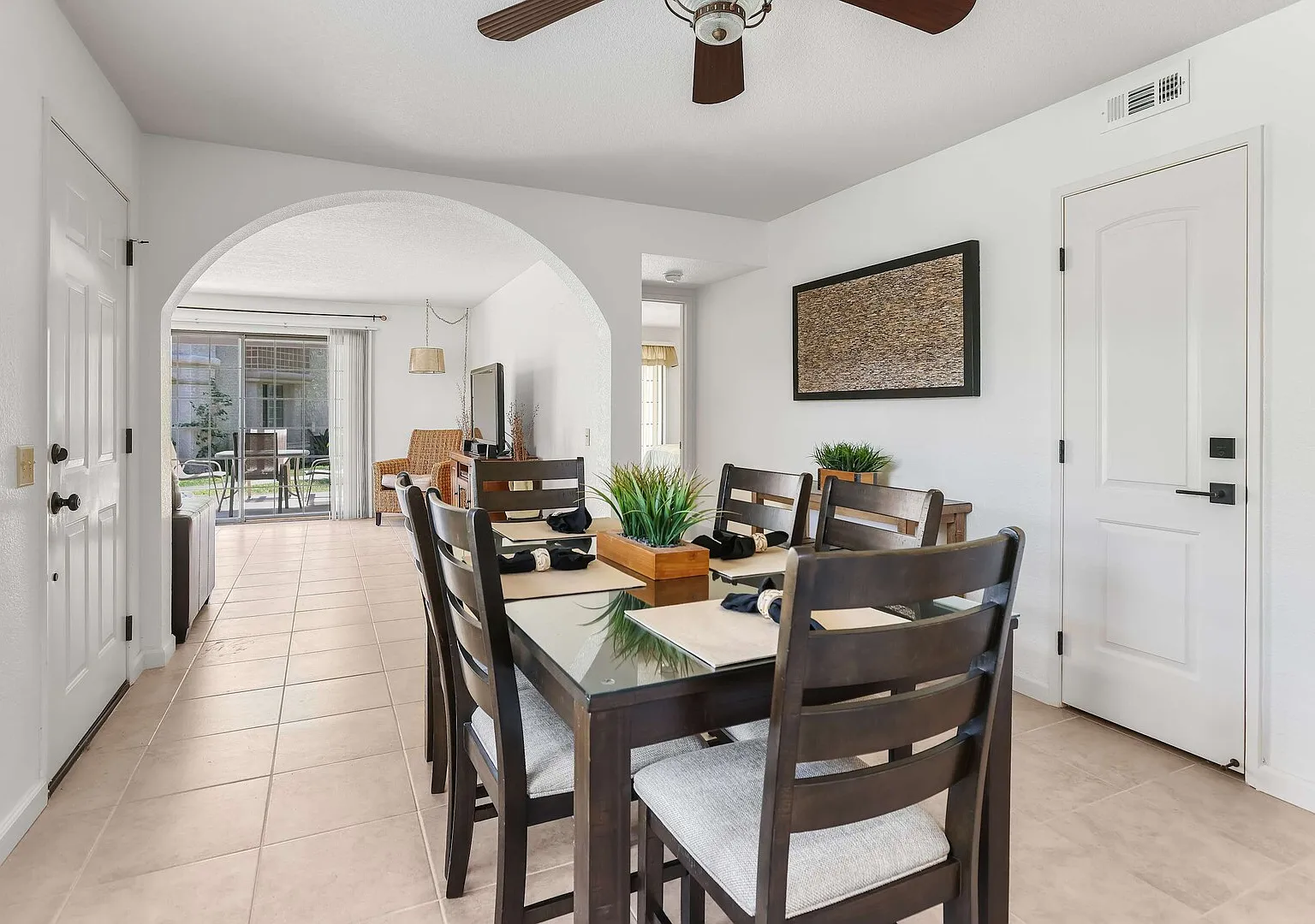 Ground-Floor Condo with Pool & Spa Access — Photo 4