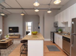 3141 N. Sheffield, Chicago, IL 60657