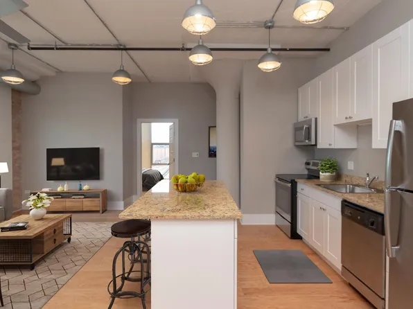 3141 N. Sheffield, 3141 N Sheffield Ave #84ab5cefb, Chicago, IL 60657