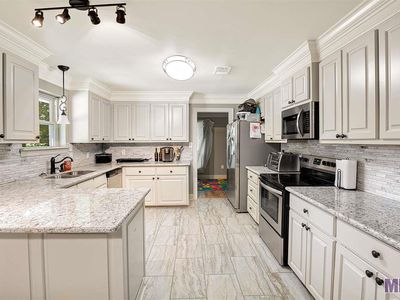 11395 Sandra Dr, Walker, LA, 70785