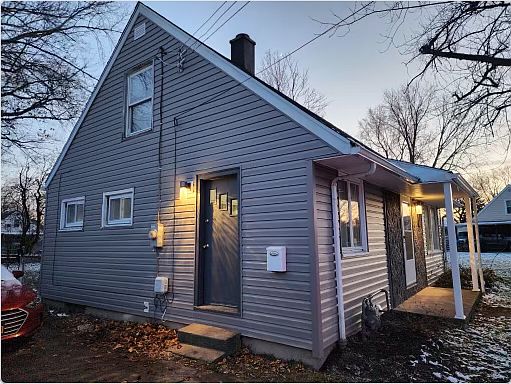 2nd image of 1431 Wyoming Ave