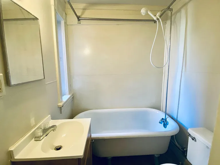 3322 Ellwood Ave.* — Photo 21