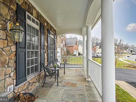 5th image of 14048 Baneberry Cir