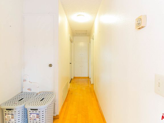 5th image of 10613 Foix Ave