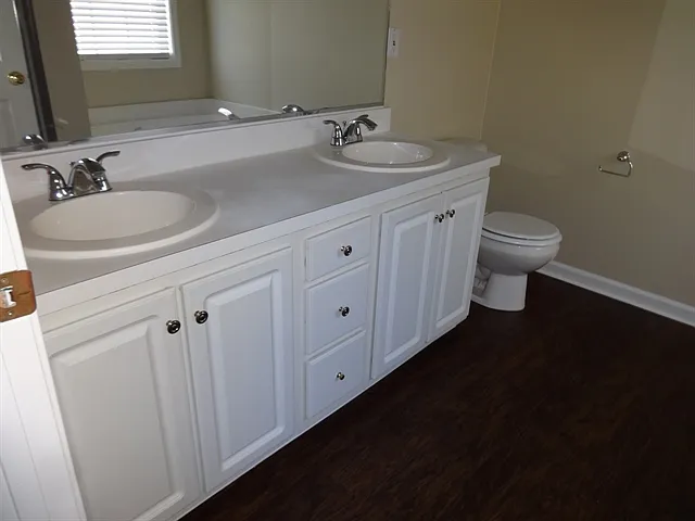 5966 Tate Dr — Photo 10