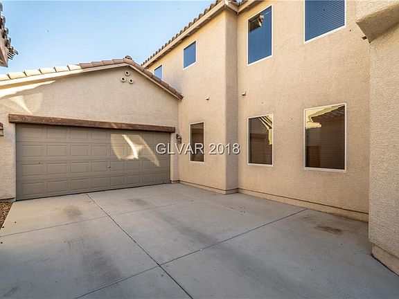 2nd image of 3308 Villa Campania Ct