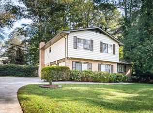 2820 Meadow Lark Trl, Duluth, GA 30096