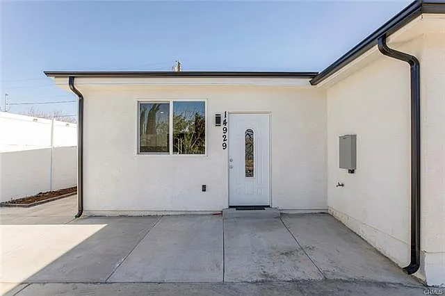 14929 Titus St #A — Photo 27