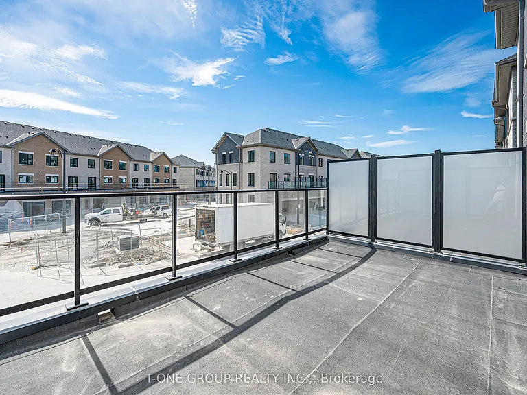 106 Grimsby Ln — Photo 43