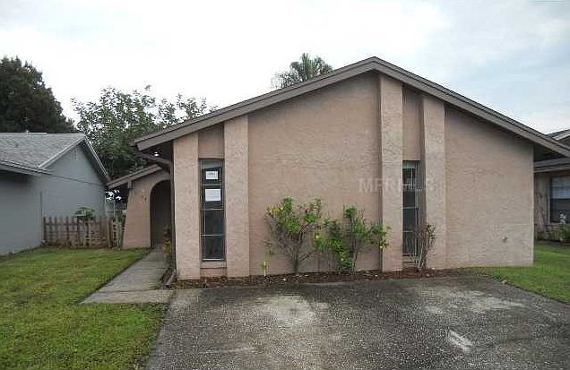 1st image of 5104 Springwood Dr