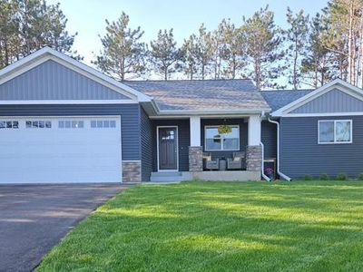 1167 Pinewood Trl, New Richmond, WI, 54017