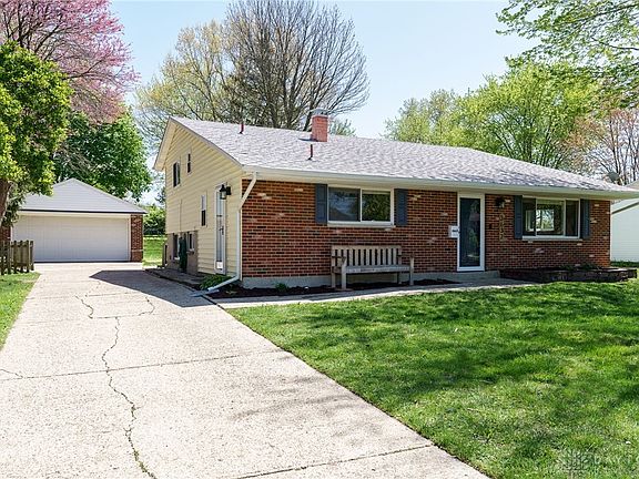 2nd image of 3632 Tiffany Dr