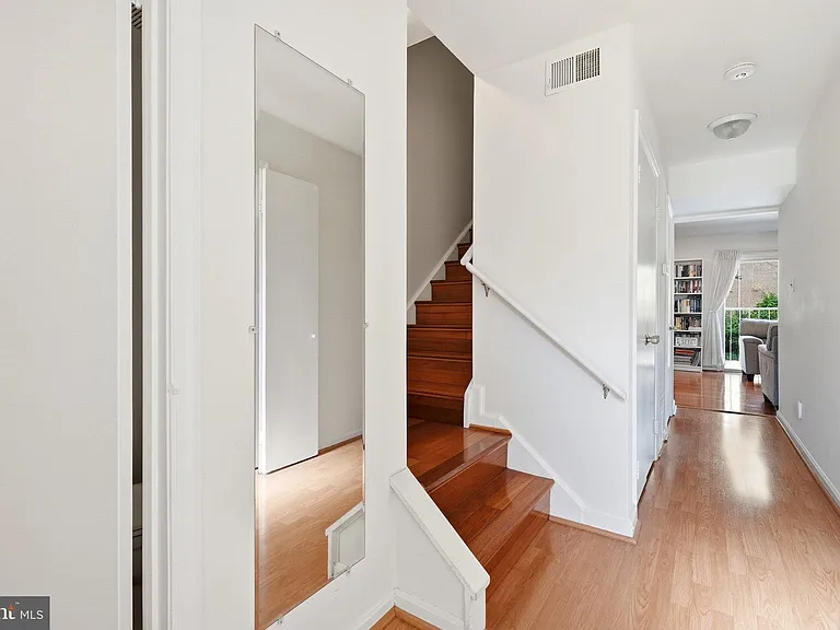 3695 Persimmon Cir — Photo 7
