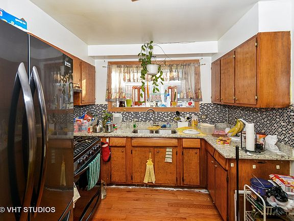 4th image of 12411 S Honore St