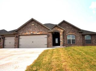 2229 Mill Creek Way, Midwest City, OK 73130
