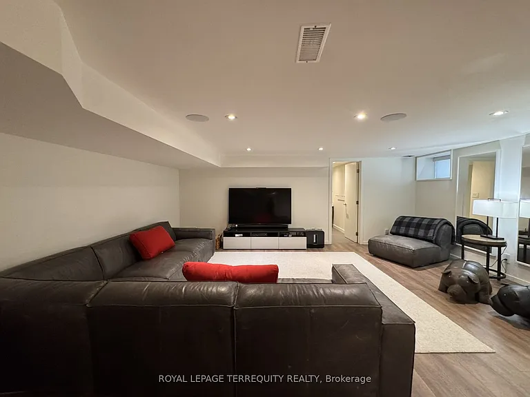 67 Gormley Ave — Photo 30