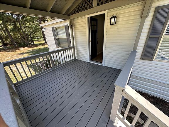 5th image of 26066 Deerbrook Dr