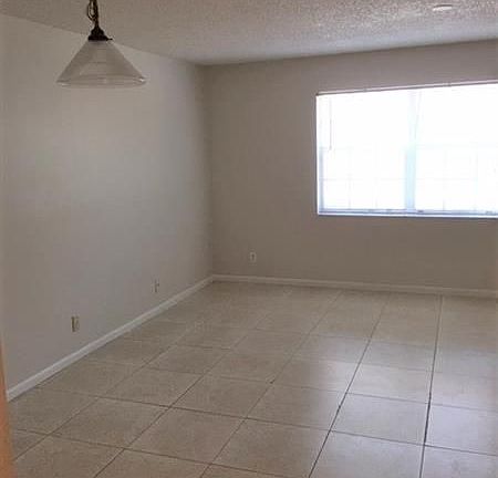 5th image of 4525 Poinciana St APT 5