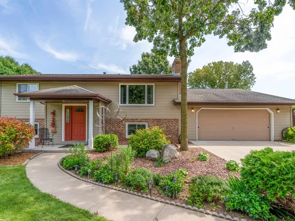4354 Swallow Banks Ln, Oshkosh, WI 54904
