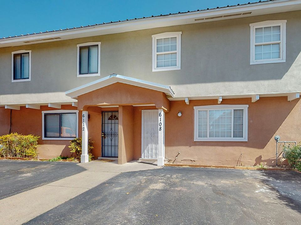 1st image of 6108 Calle Nueve NW