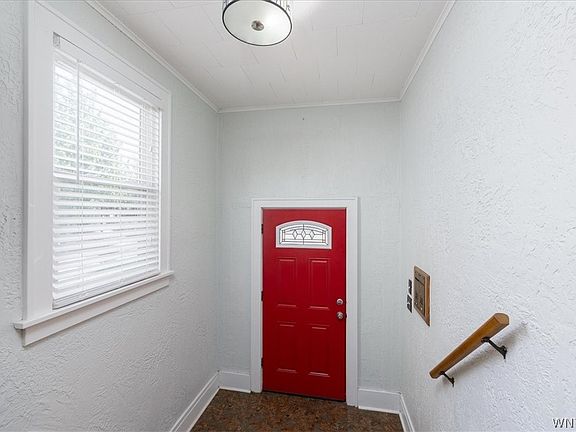 2nd image of 157 Victoria Blvd