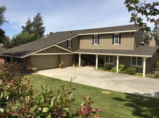 231 Dry Creek Rd, Hollister, CA 95023