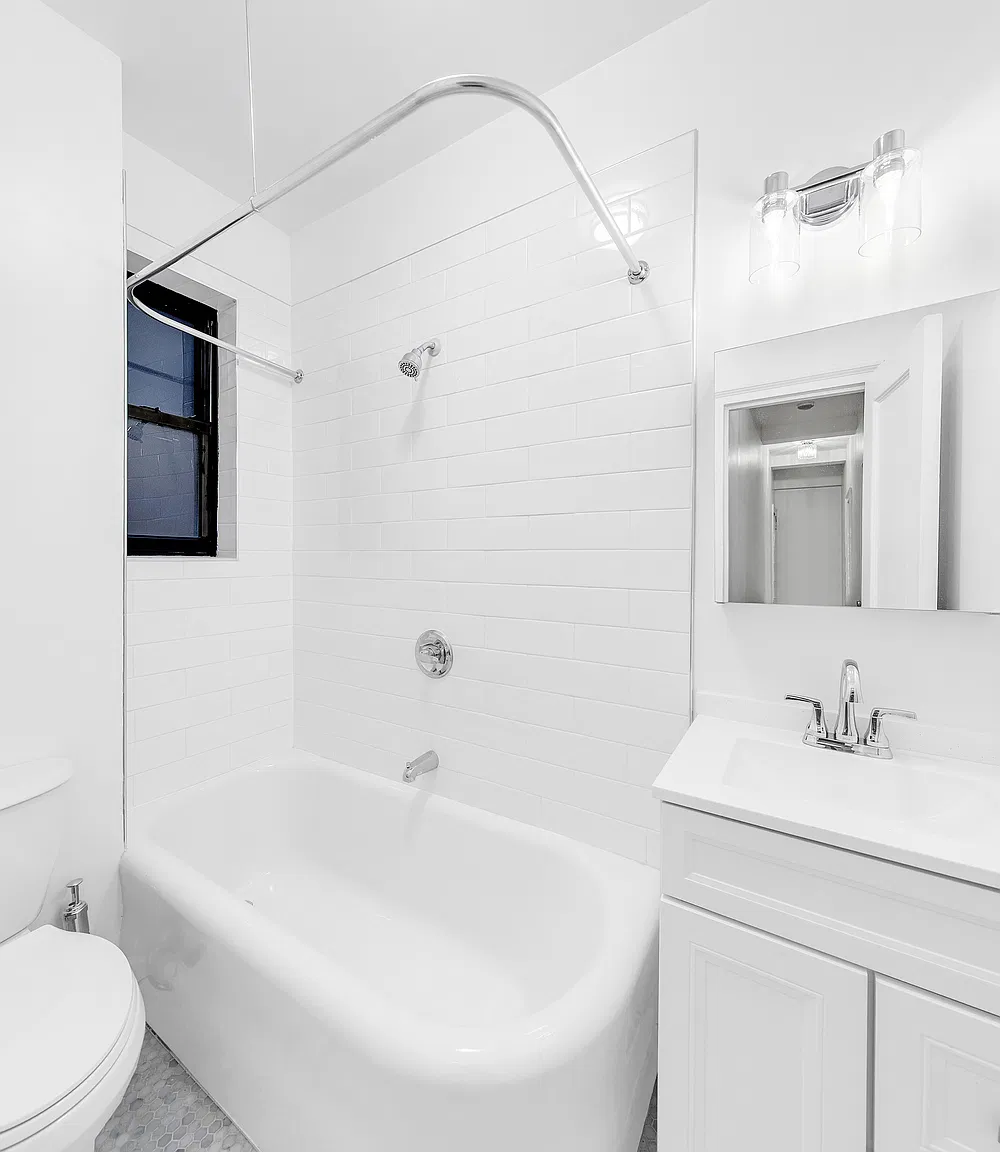 262 West 107th Street — Photo 3