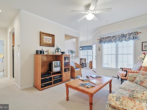 3rd image of 4500 Sand Piper Dr #4108