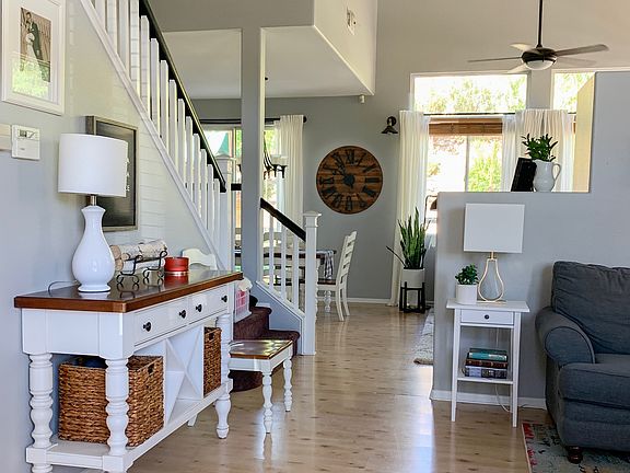 3rd image of 23841 Foxwood Ct