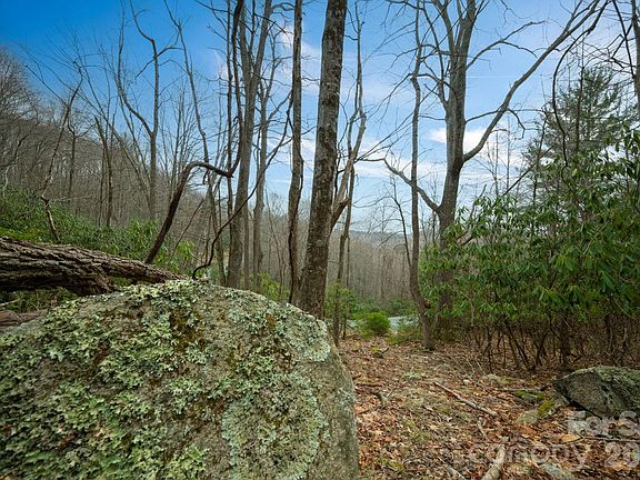 4th image of 288 Poplar Dr #370