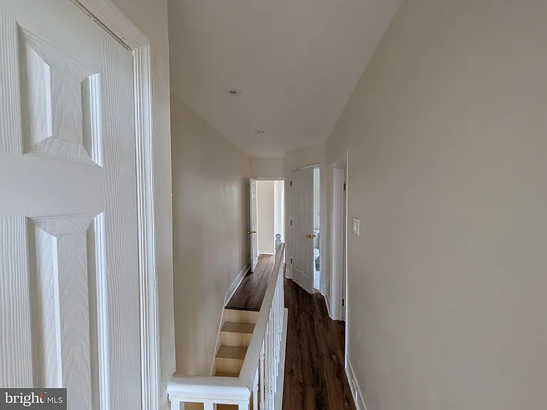 5609 Walton Ave — Photo 9